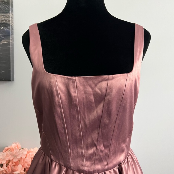 WAYF Women’s Mauve Corset Midi Dress Size Small - Picture 2 of 8